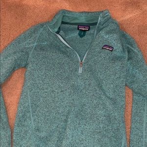 Patagonia quarter zip pullover !!!